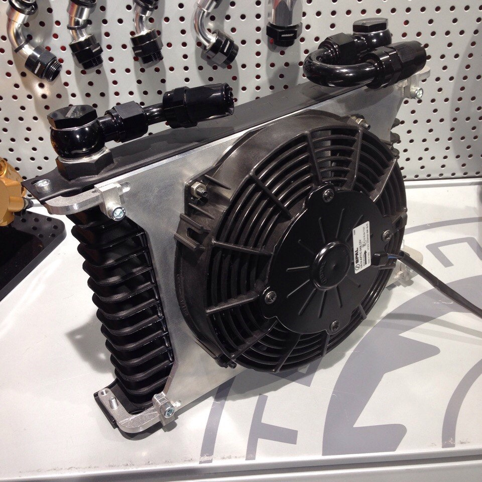 масляный радиатор на 172 fmm. аквариумное охлаждение пк. масляное охлаждение.