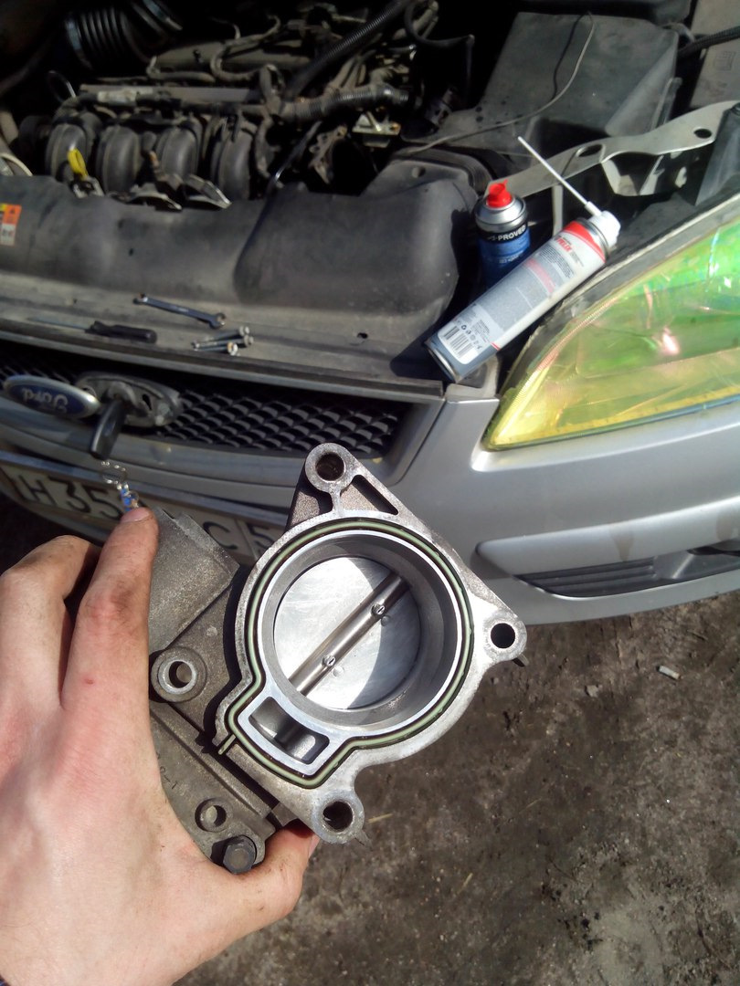 С. Плавают обороты фокус 2. Датчик холостого хода форд фокус 2. P2121 форд фокус 2. Форд фиеста плавают обороты на холостом ходу.