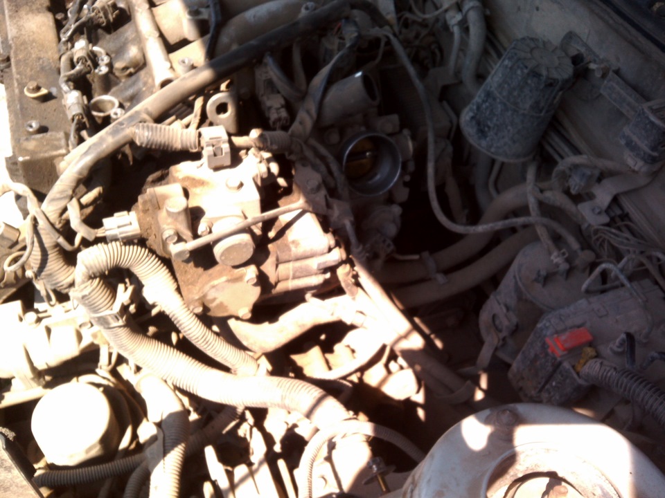 Снял короб воздушного фильтра и гофру дмрв! — Mitsubishi Galant (8G)