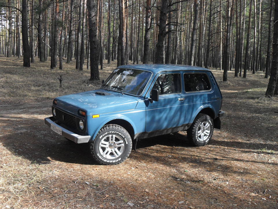 Юбилей Lada 4x4: За 40 лет выпущено около 2,5 млн внедорожников - Российская газета