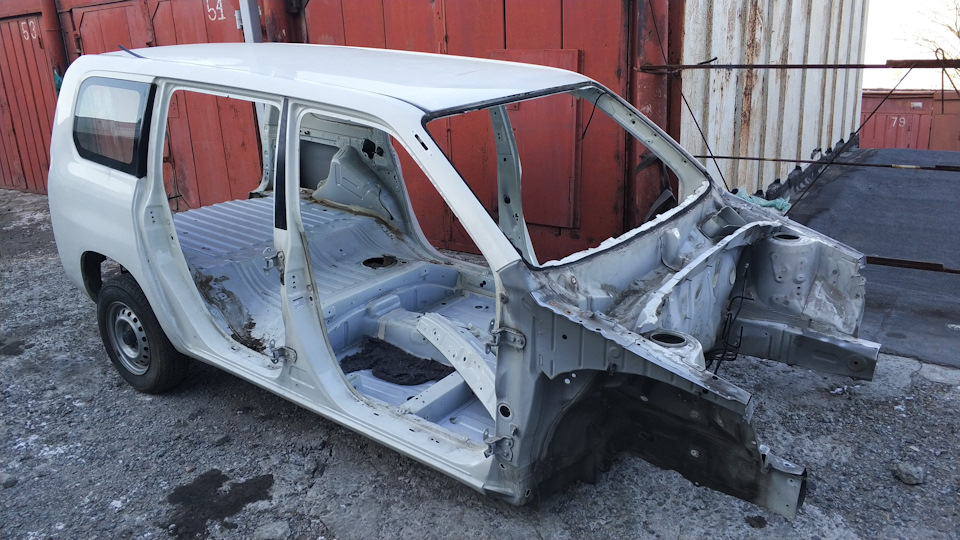 продажа запчастей — Toyota Probox, 1,5 л, 2003 года | запчасти | DRIVE2