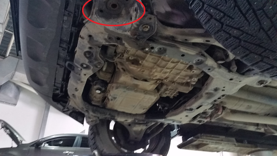 Болт подрамника исчез. — KIA Sorento (2G), 2,2 л, 2012 года | своими ...