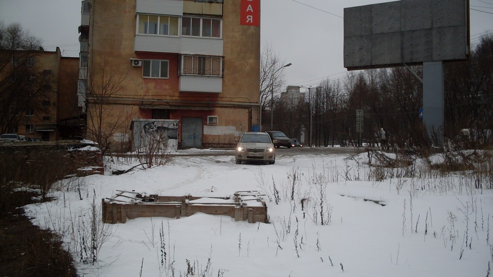 Дальний свет в полнакала как ДХО — Toyota Avensis II, 1,8 л, 2008 года ...