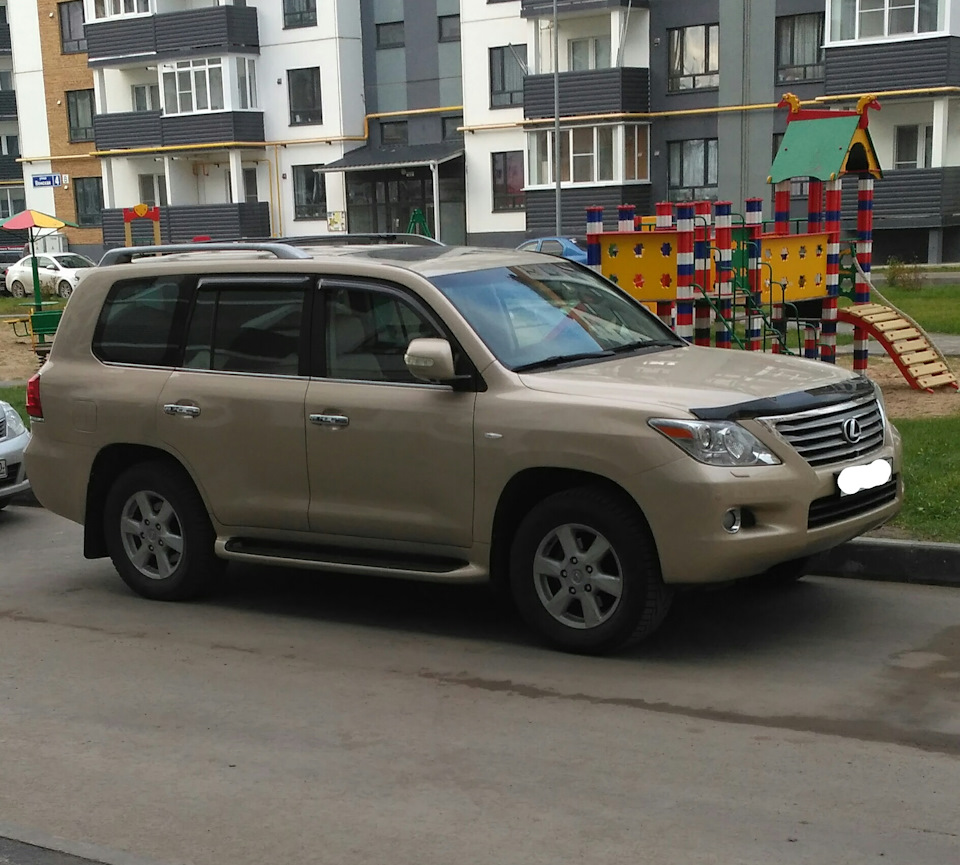 Первое фото сразу после покупки. Мой LX570 — Lexus LX (URJ200/URJ201)