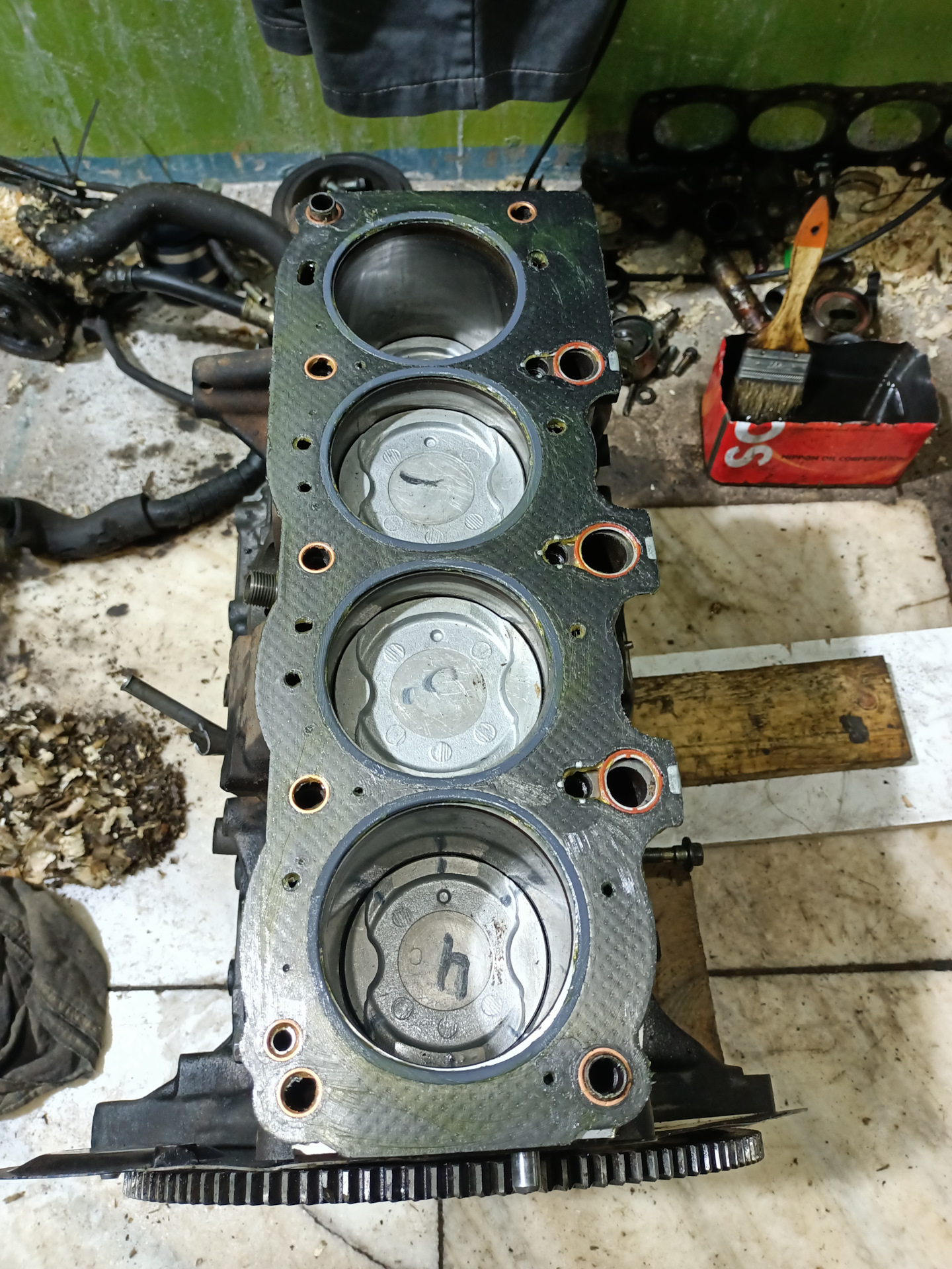 Часть 10. Установка поддона и прокладки ГБЦ 4S-FI — Toyota Carina ED ...