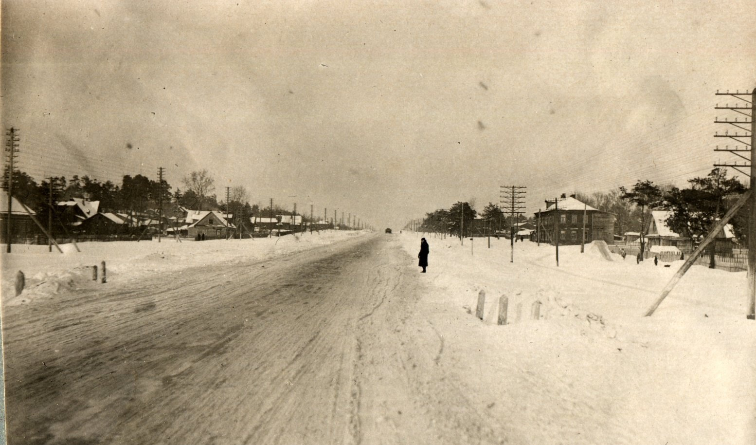 Ярославское шоссе в районе красной сосны 1934