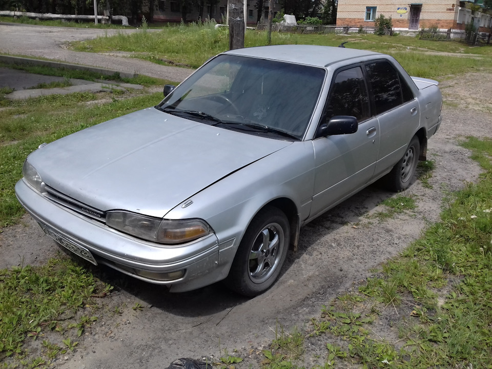 Toyota Carina пикап