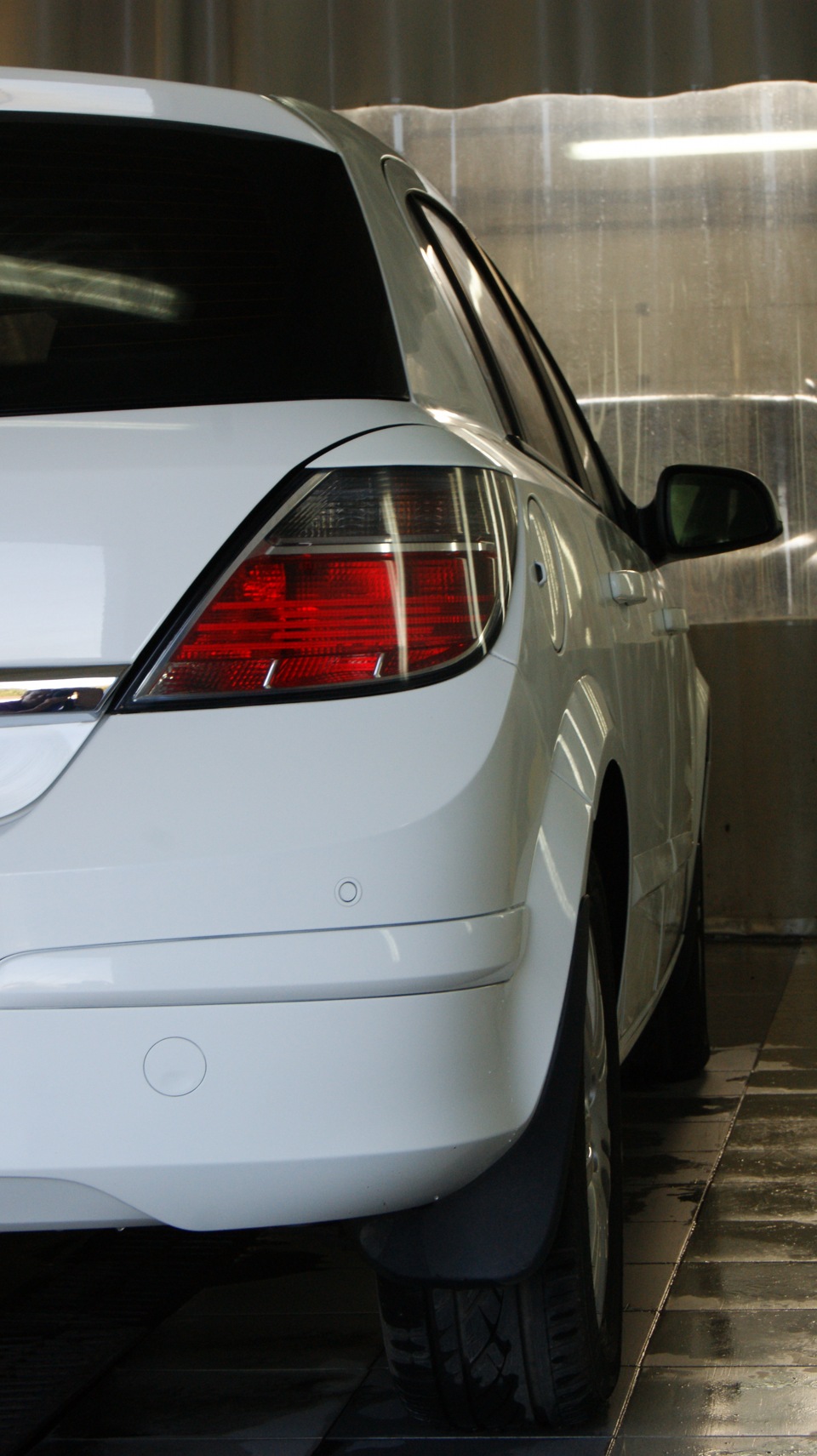 Фото в бортжурнале Opel Astra H