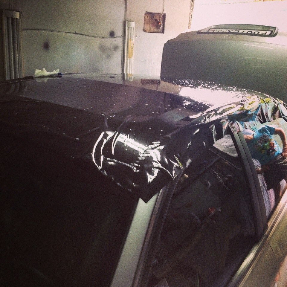 Hyundai Sonata оклейка крыши в черный глянец. — DRIVE2