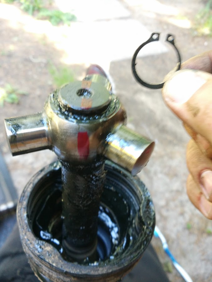 Замена пыльника ШРУСа и в последствии замена поворотного кулака ...