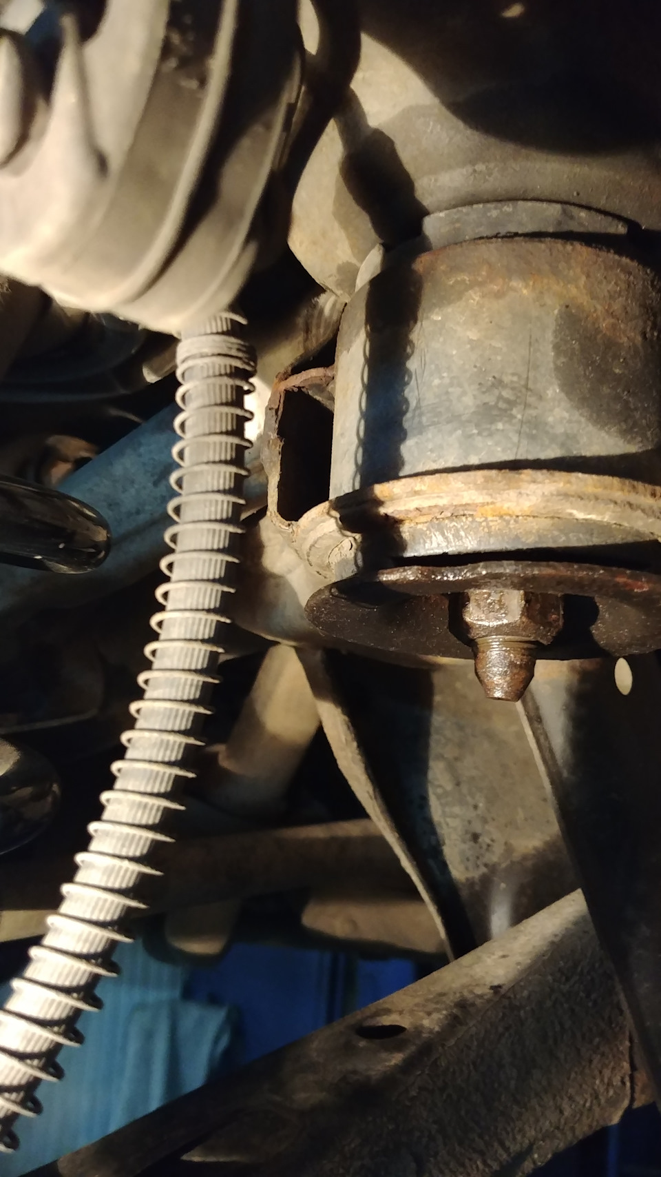 Снятие задней верхней балки (4WD, AKPP), как ? — Сообщество «Hyundai ...