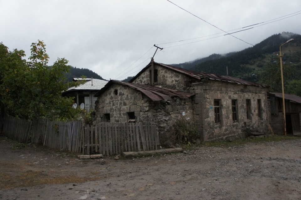 Вардзия батуми расстояние на машине