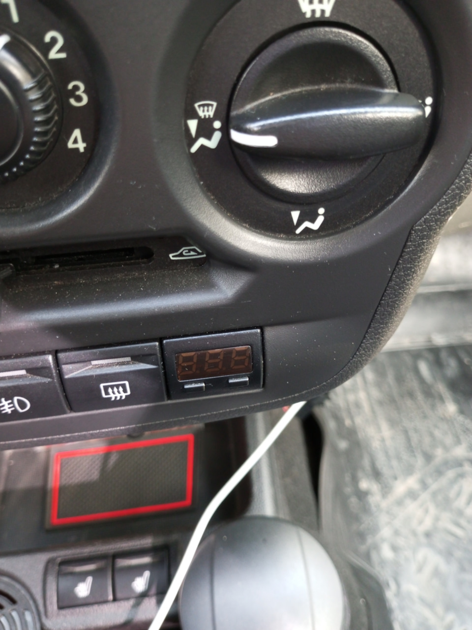 Фото в бортжурнале Lada Калина 2 хэтчбек