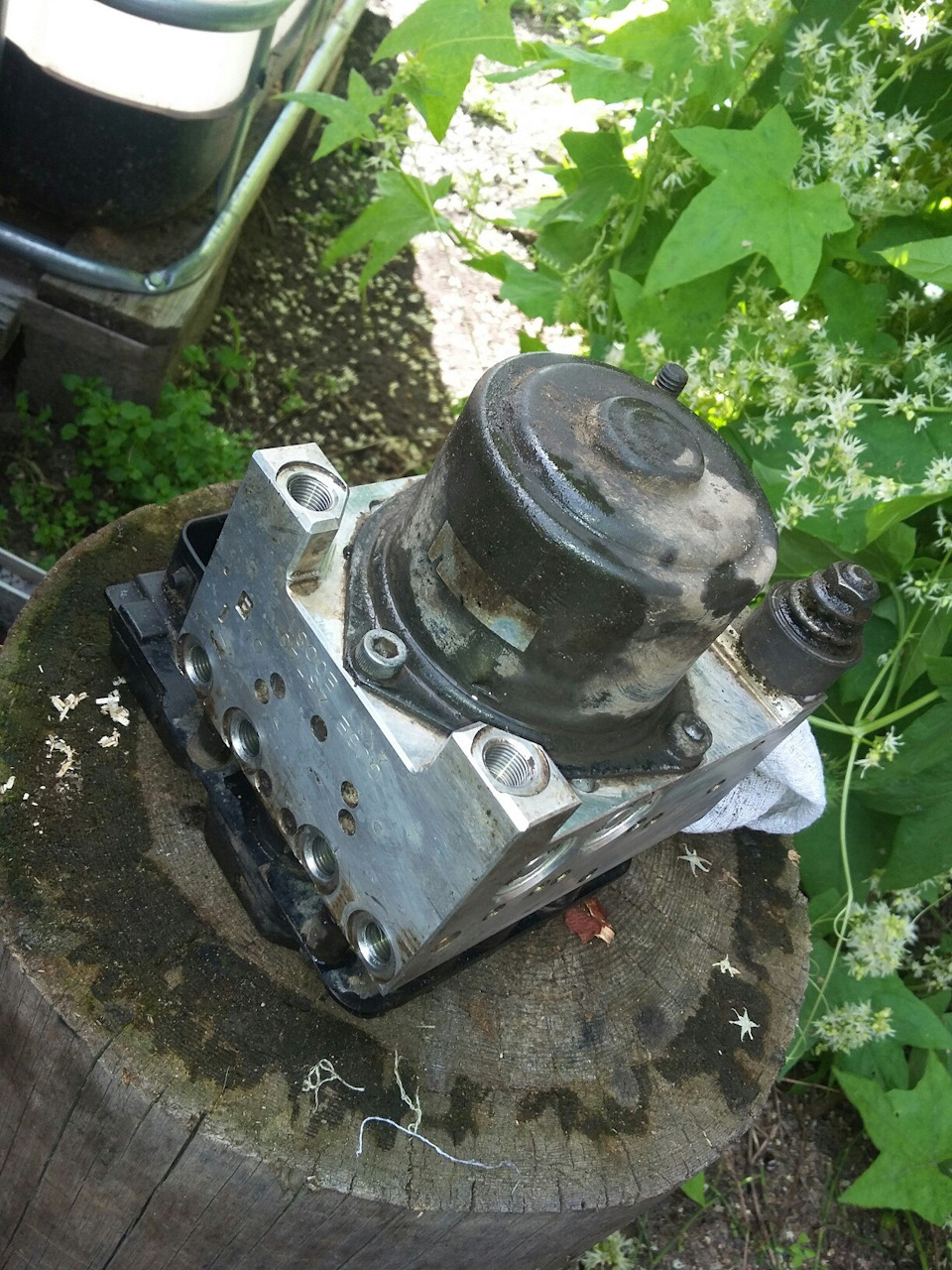 Беда не приходит одна, или замена блока АБС — DRIVE2