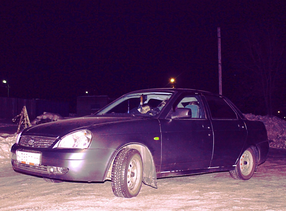 Ночные фотки))) — Lada Приора седан, 1,6 л, 2008 года | фотография | DRIVE2