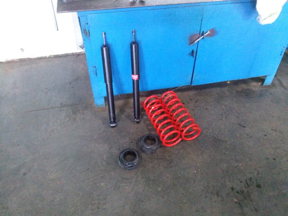 Просевшие пружины и низкий силует давно требовали перемен в высоте ...