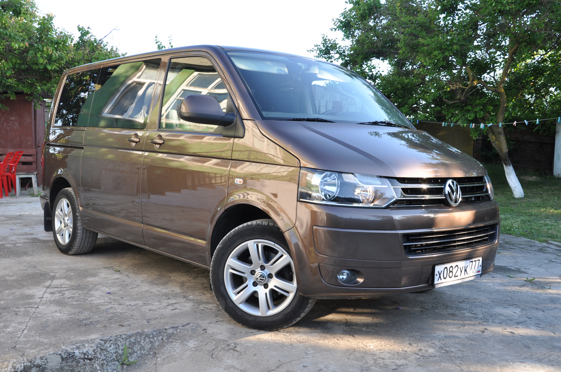 Минивэн Volkswagen t5 2010