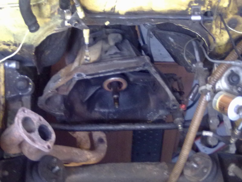 Застучал двигатель, из за недостачи масла !((( — LADA 21013, 1,6 л ...