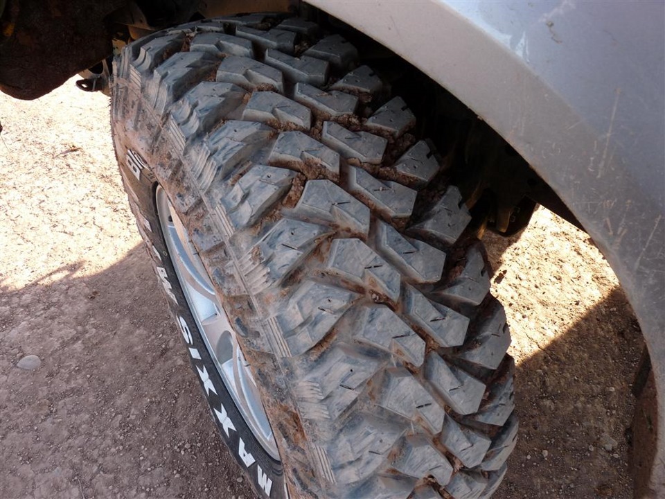 Резина maxxis mt 772 razr mt. Maxxis MT-764. Maxxis MT-772 RAZR на УАЗ. Максис 265 75 16 МТ УАЗ. МТ 764 Maxxis.