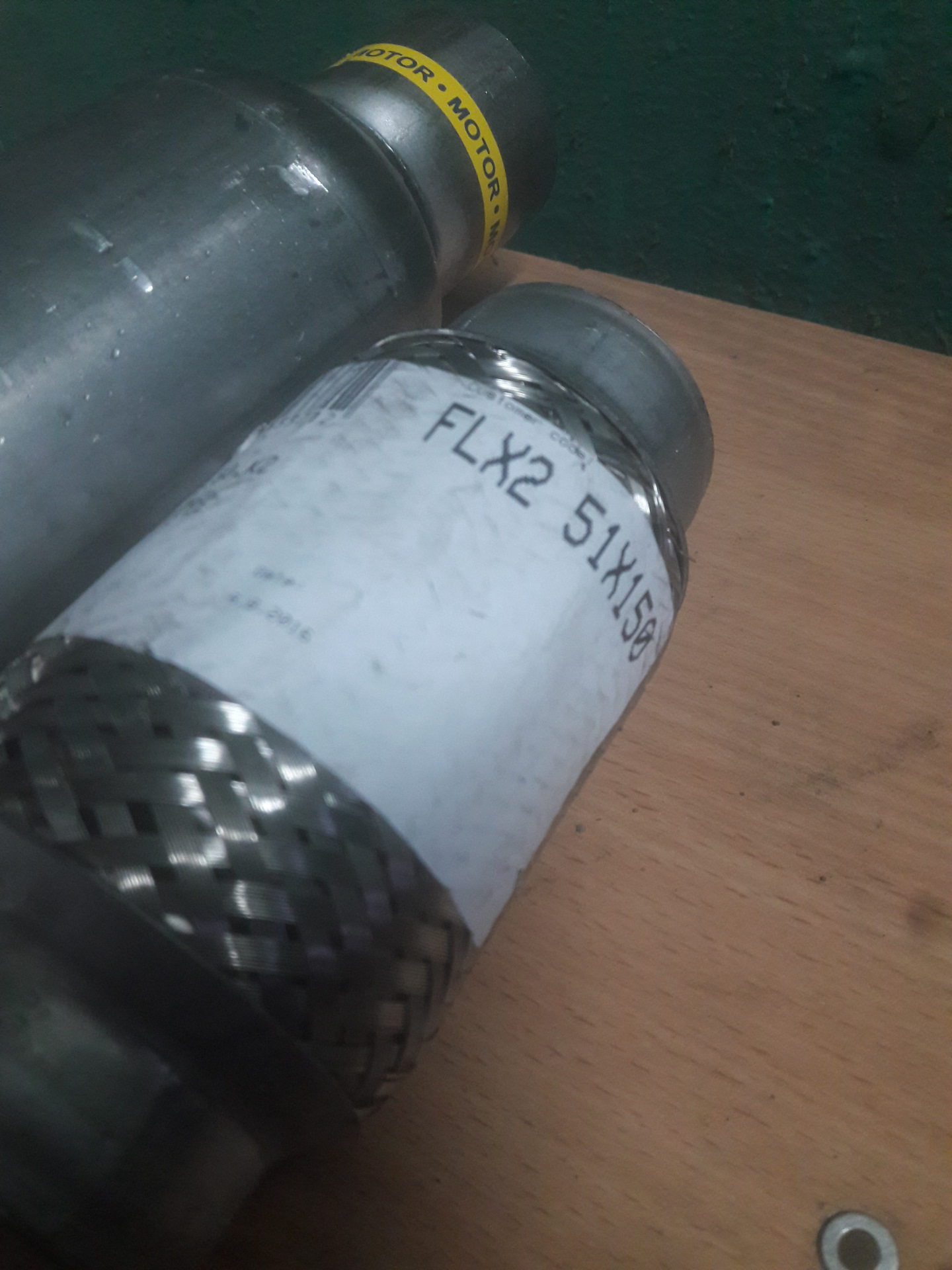 Ремонт выхлопа, или как правильно вырезать катализатор — Opel Omega B ...