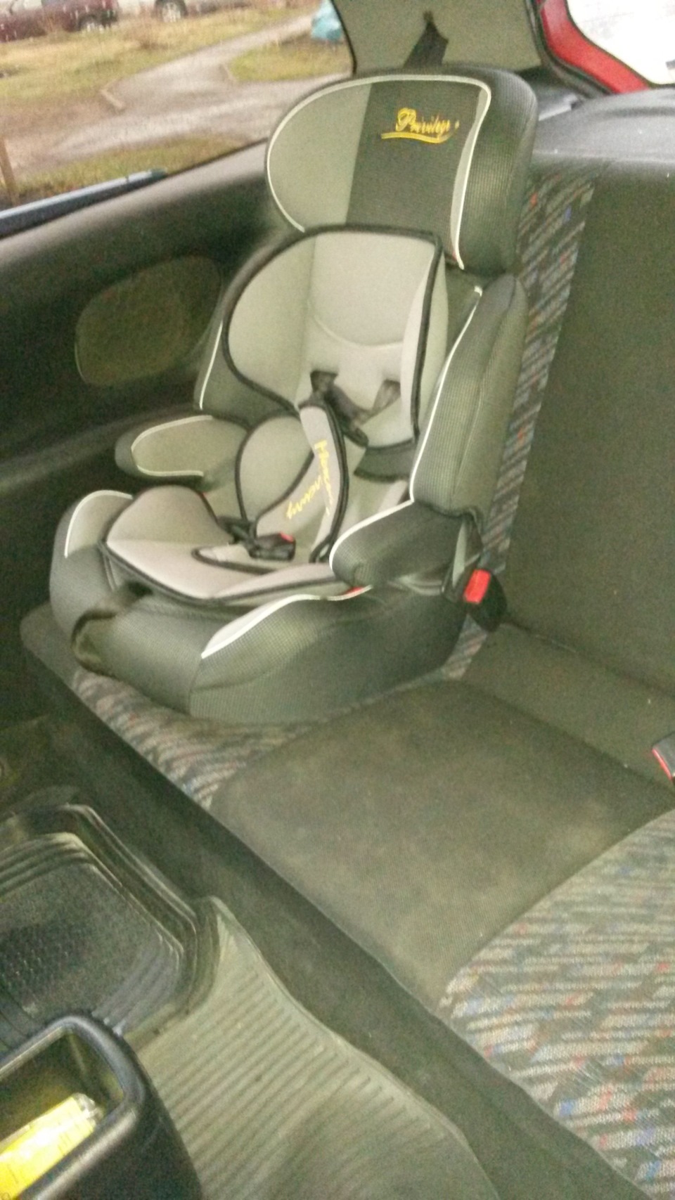 Автокресло для дочери — Mitsubishi Mirage V, 1,3 л, 1999 года | другое ...