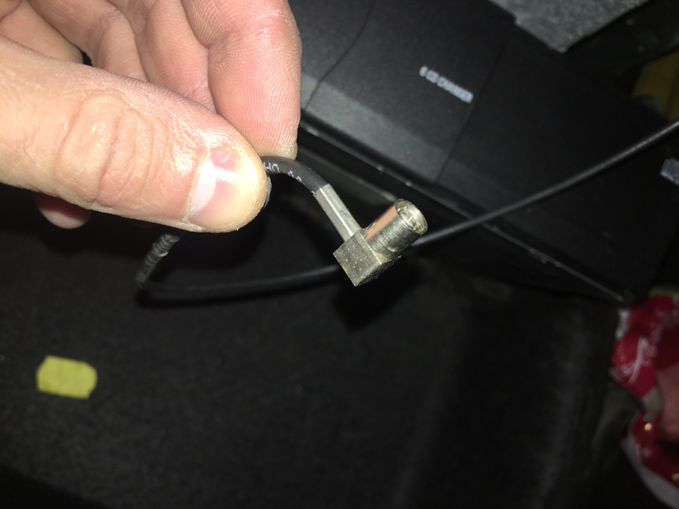 Штатный Mp3 чейнджер! — BMW 5 series (E39), 2,8 л, 1998 года | своими ...