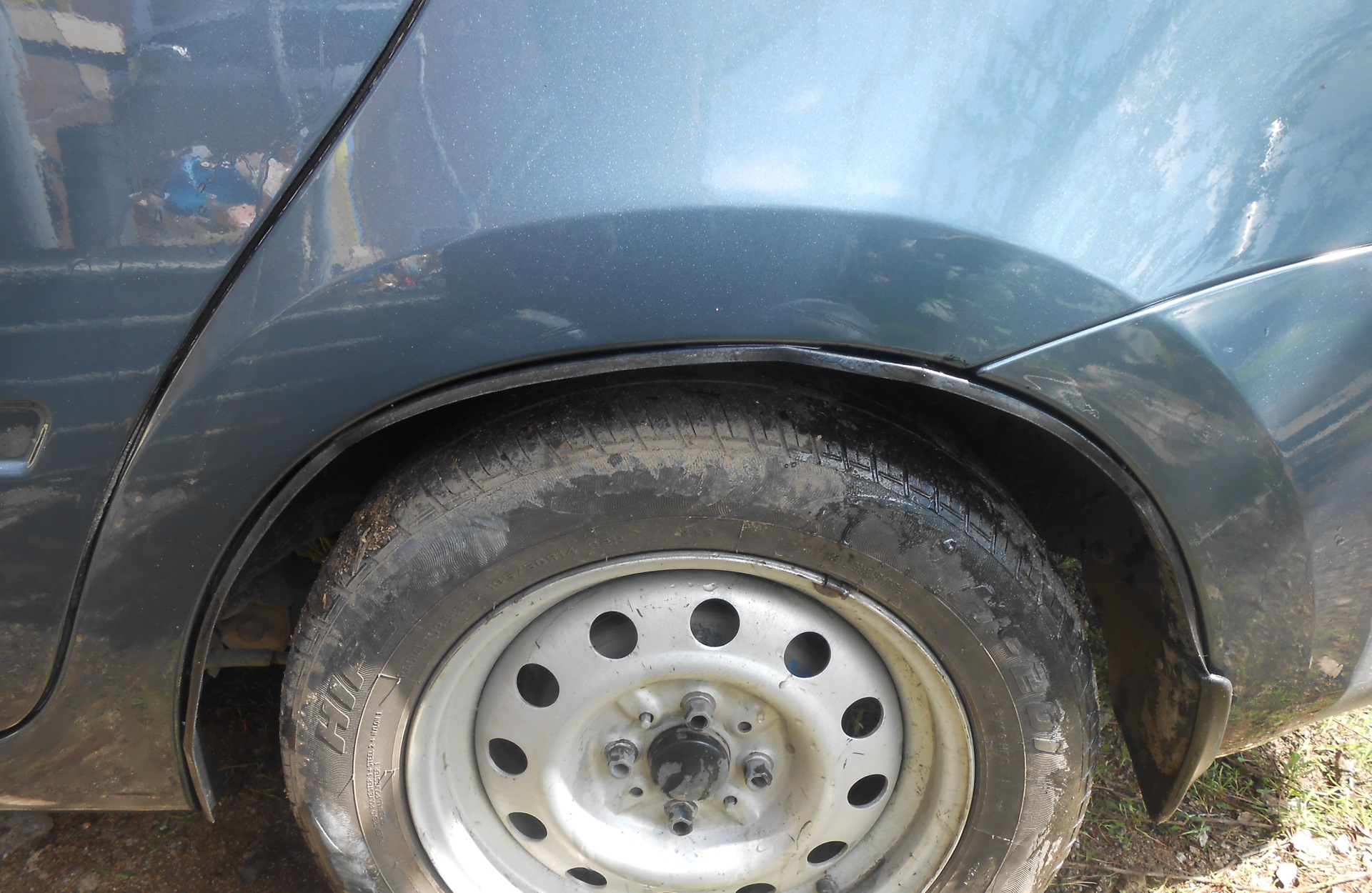 Можно ли ездить без подкрылка. Можно ли ездить без подкрылка. Газ а24r32 подкрылок зад. Крепления балки задней лада веста. Вырезаем передние арки тойота gt86.