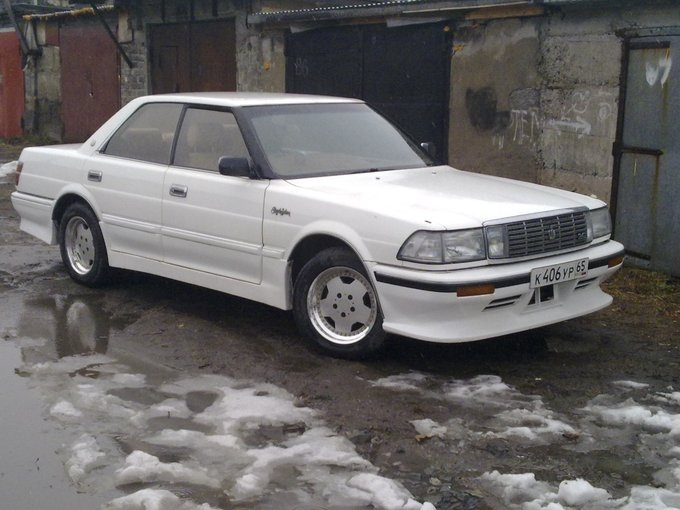 подборочка краунов с обвесами и в отличном состоянии — Toyota Crown ...