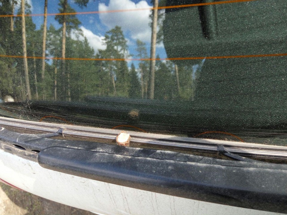 Доработка заднего дворника — Lada Калина Универсал (2G), 1,6 л, 2015 ...