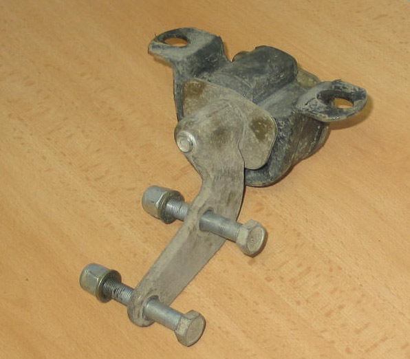 Стук в коробке — Lada 21101, 1,6 л, 2005 года | визит на сервис | DRIVE2