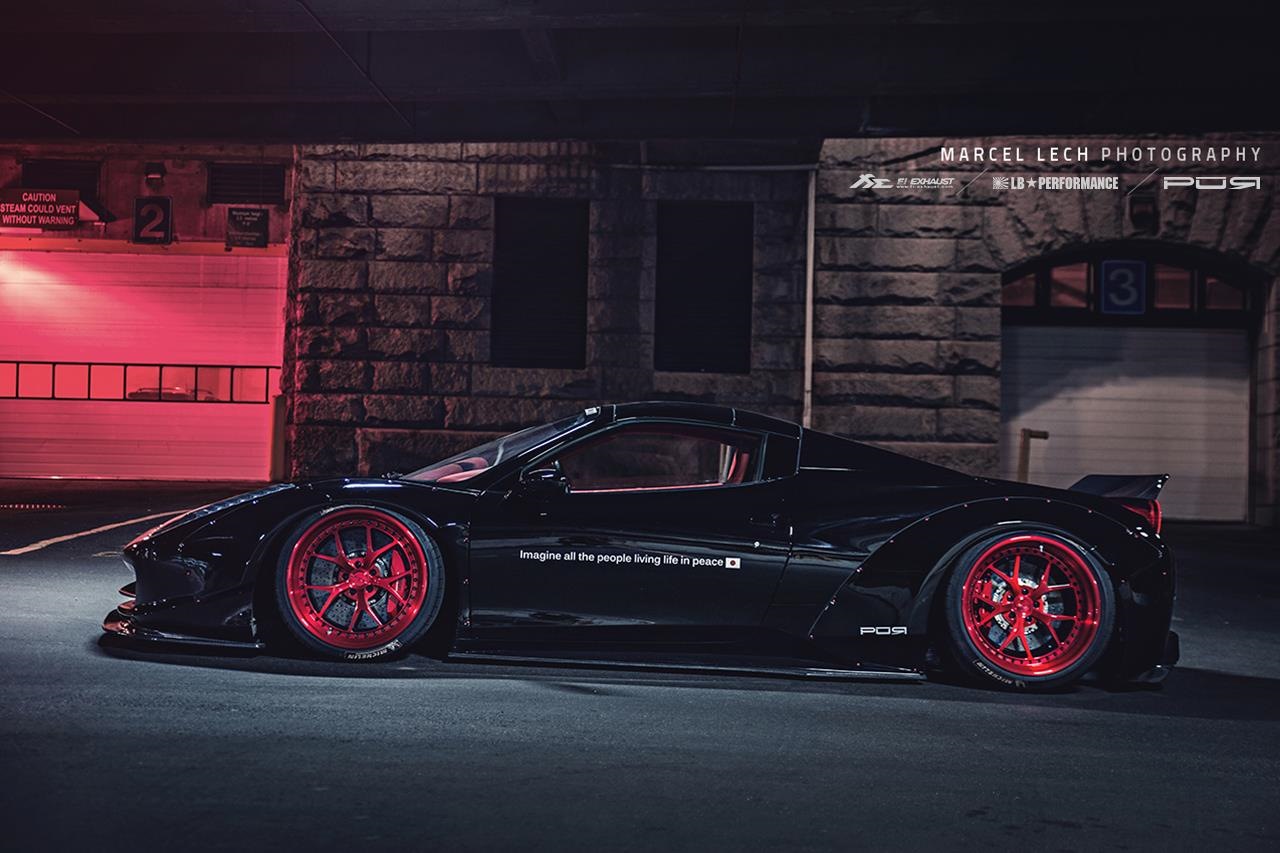 Ferrari 458 Italia Black Tuning