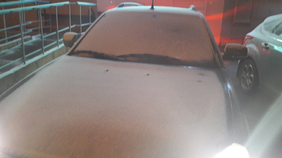 Первый снег в 2016 который лежал на машине ))) — DRIVE2