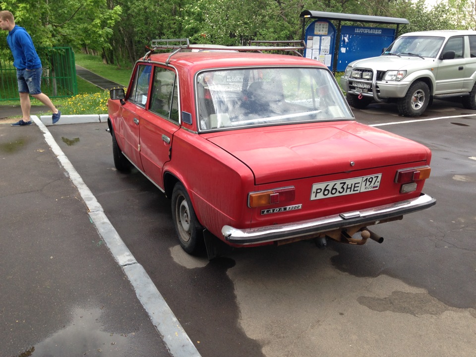 lada 21011