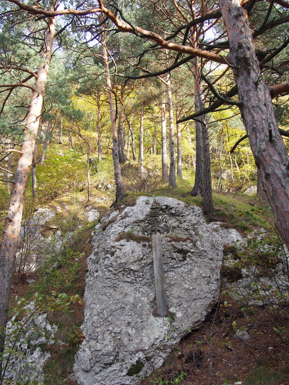 Меч в Камне Северная Осетия