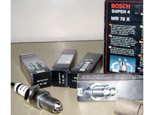 Свечи bosch 4. Свечи Bosch super 4 fr78x. Свечи Bosch fr78x n50 для Hyundai Getz. Fr78x Bosch Применяемость.