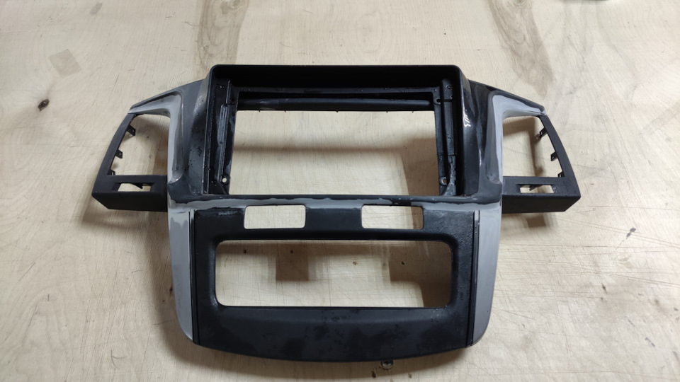 установка магнитолы TEYES CC2 Plus на Тойота Хайлюкс VII (2010г ...