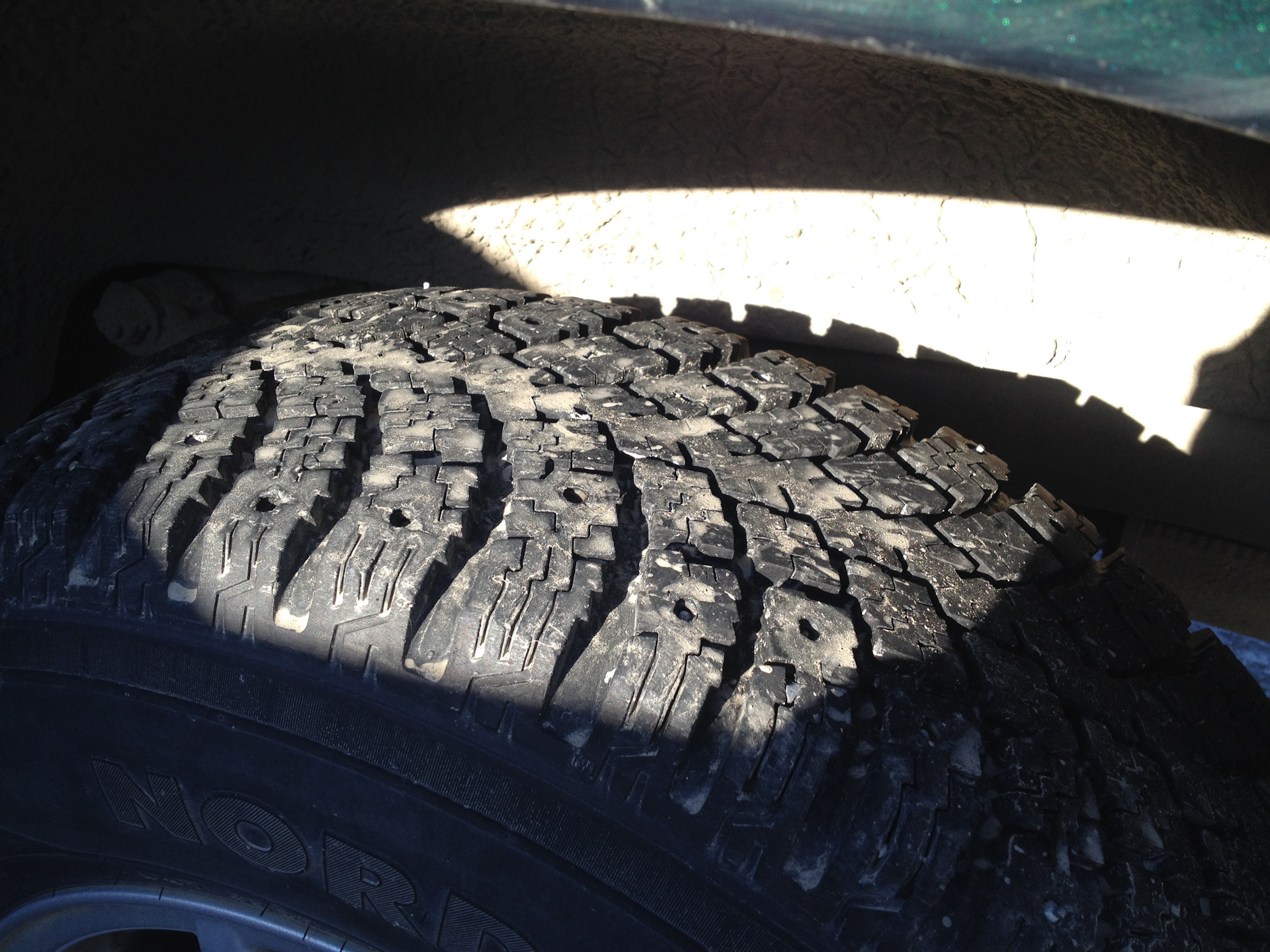 Nordman 235 70 r16. Nordman SUV 235/70 r16. УАЗ 235 70 16. 235/75 R16. Nordman SUV 235/70 r16 зима.