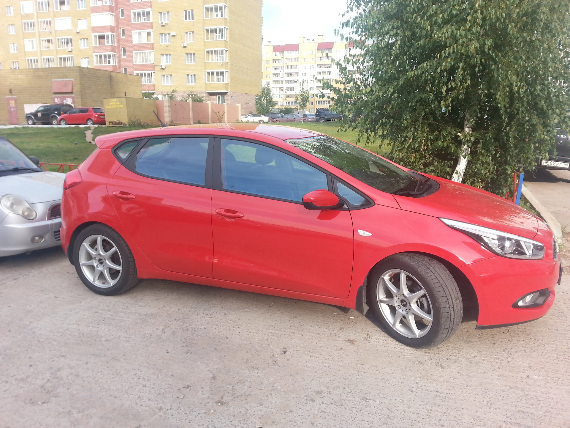 Kia Ceed хамелеон