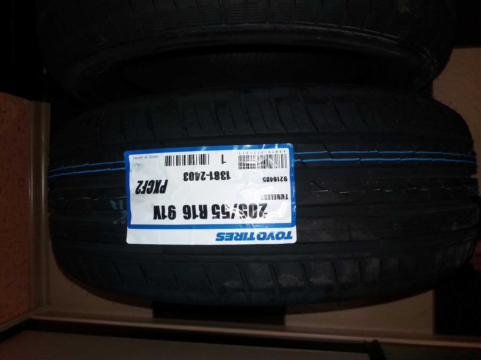 Летняя резина toyo proxes cf2 — Opel Astra H, 1,6 л., 2008 года | шины ...
