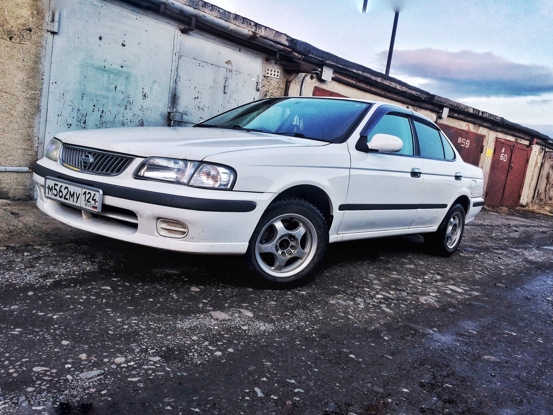 Nissan sunny. Nissan Sunny b15. Ниссан Санни b15. Nissan Sunny 15. Ниссан Санни кузов b15.