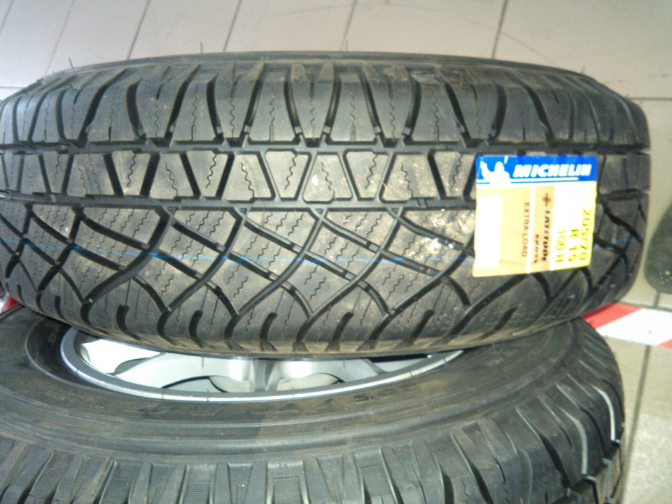 Диски R15 налезли! — Subaru Outback (BP), 3 л, 2007 года | шины | DRIVE2