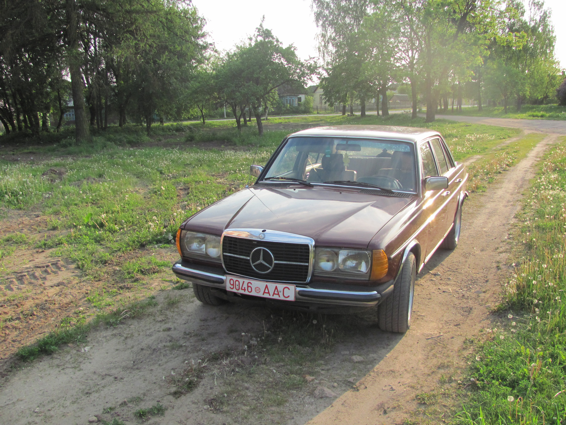 Заколхозил машину) — Mercedes-Benz W123, 3 л, 1983 года | аксессуары |  DRIVE2