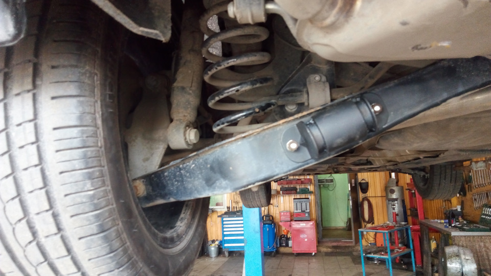 демпфер от Киа — Skoda Yeti