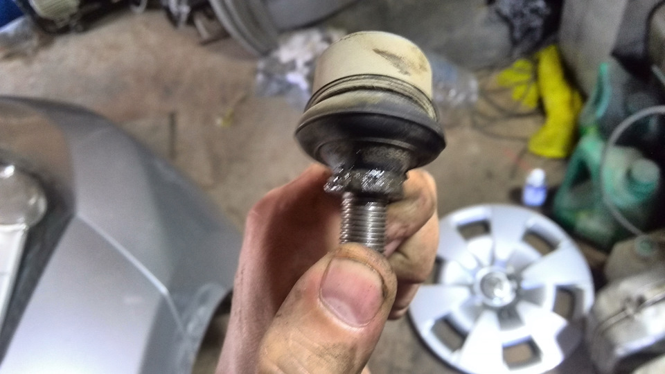 Линки, рулевые наконечники, смотрим что с тормозами. — Toyota ist (2G ...