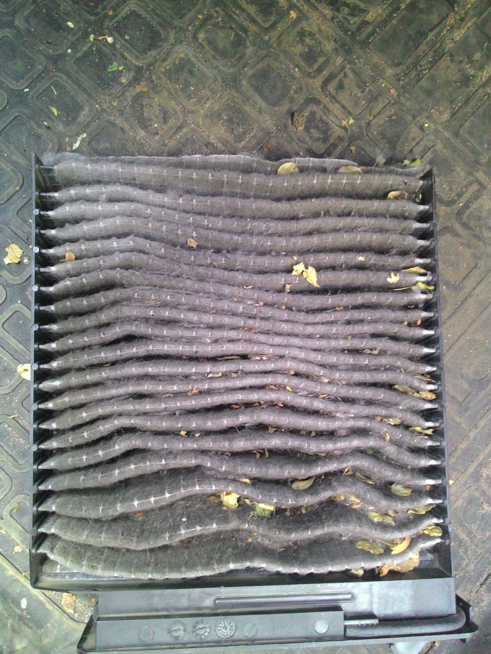 Мотивация к замене салонного фильтра. — Renault Logan (1G), 1,4 л, 2012 ...