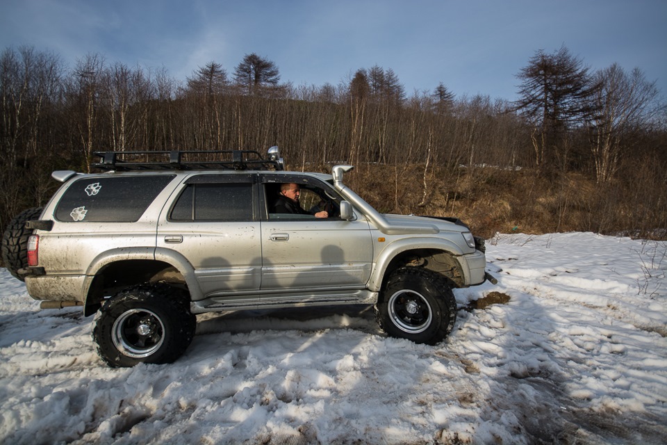 Toyota Hilux Surf 185