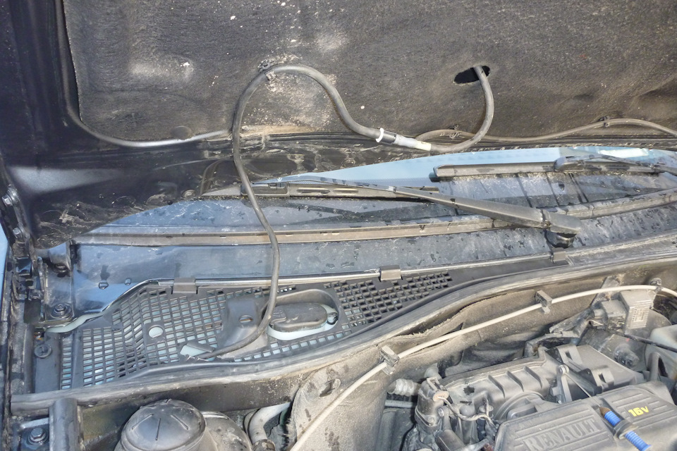 Фото в бортжурнале Renault Logan (1G)
