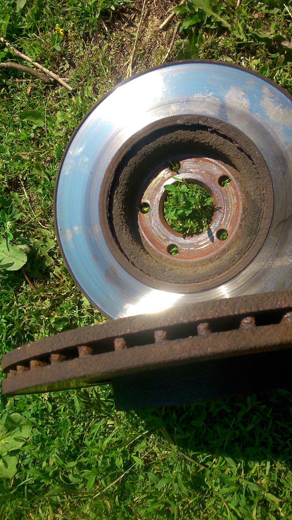 Биение на руле при торможении на скорости от 80 км/ч — Volvo V50, 2 л ...