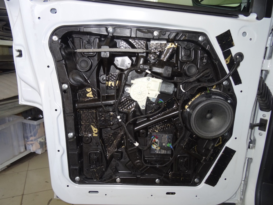 Фото в бортжурнале Mercedes-Benz V-Class (W447)