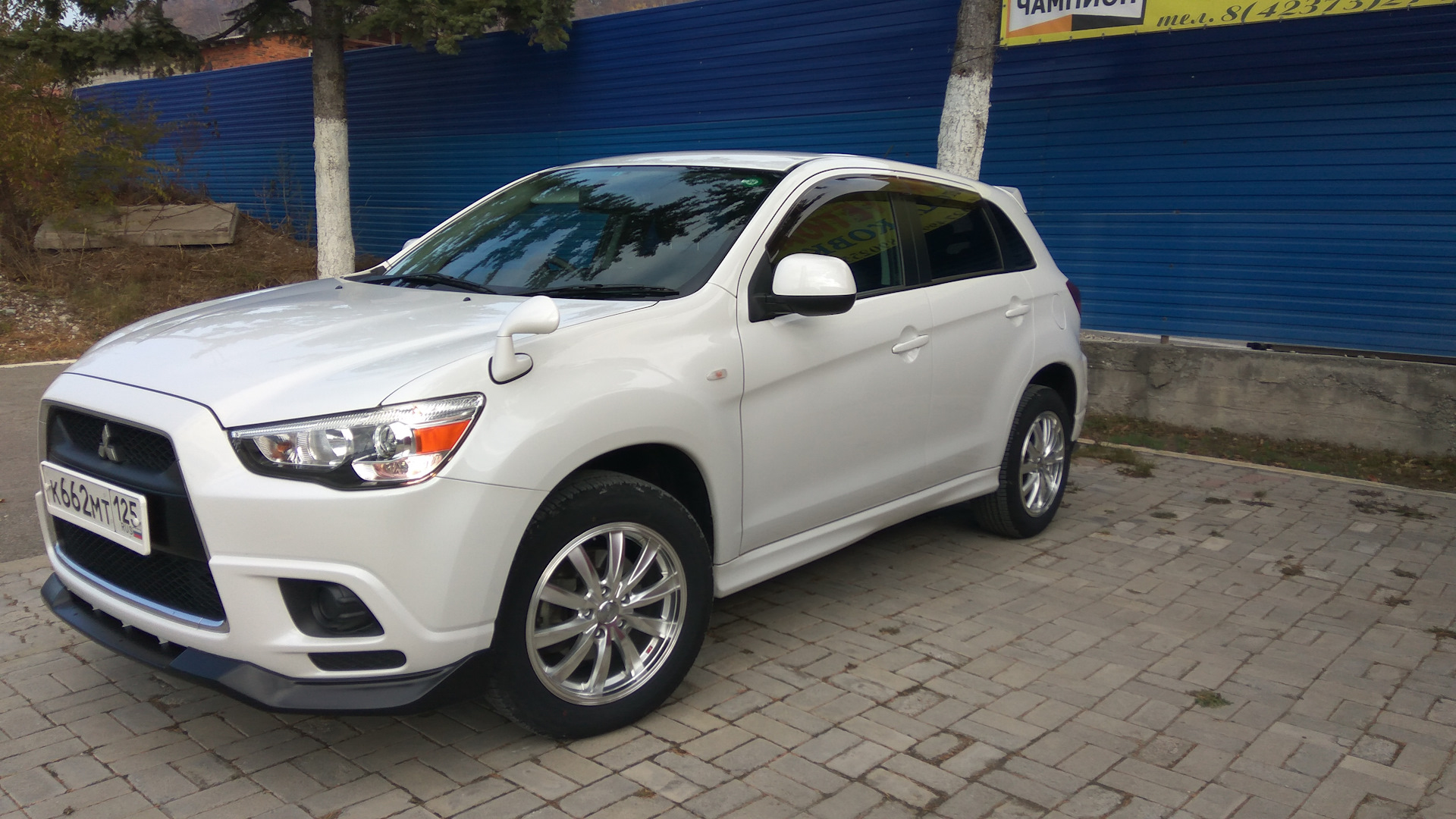 Mitsubishi RVR 2012